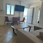 Ifestia House Appartement *